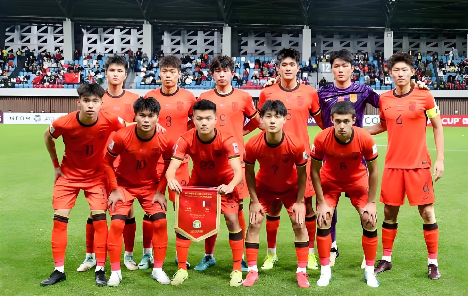 球员们为胜利进行了激烈争夺