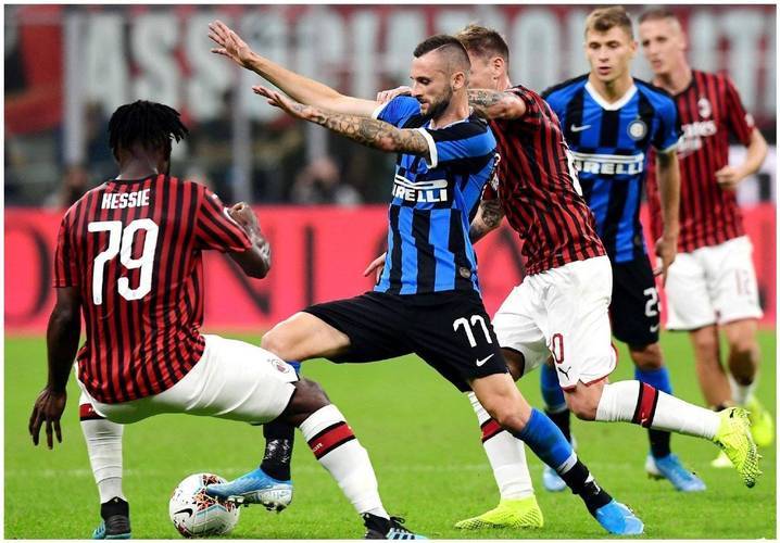 关于诺里奇客场逼平赫尔城，保持不败战绩的信息