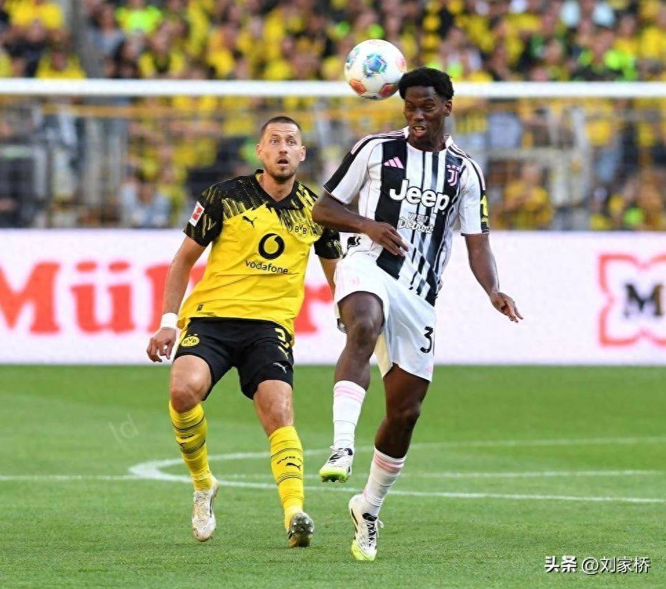 关于多特蒙德在主场力克对手，联赛连胜加一的信息