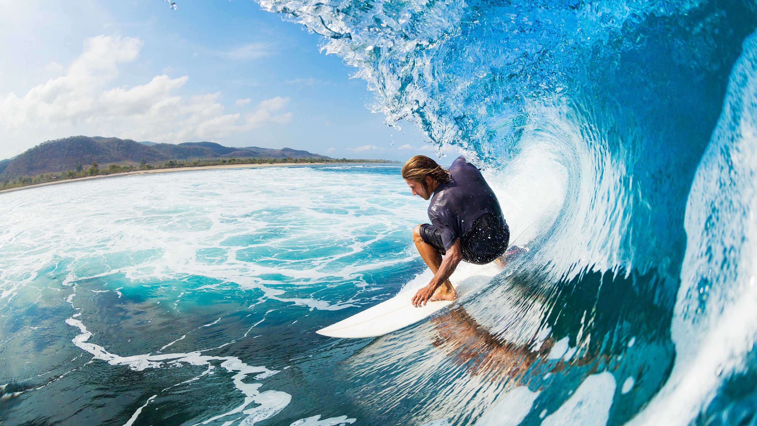 开云体育官网-快船风暴横扫尼克斯，霍勒迪独舞成王—一场没有悬念的统治级表演
